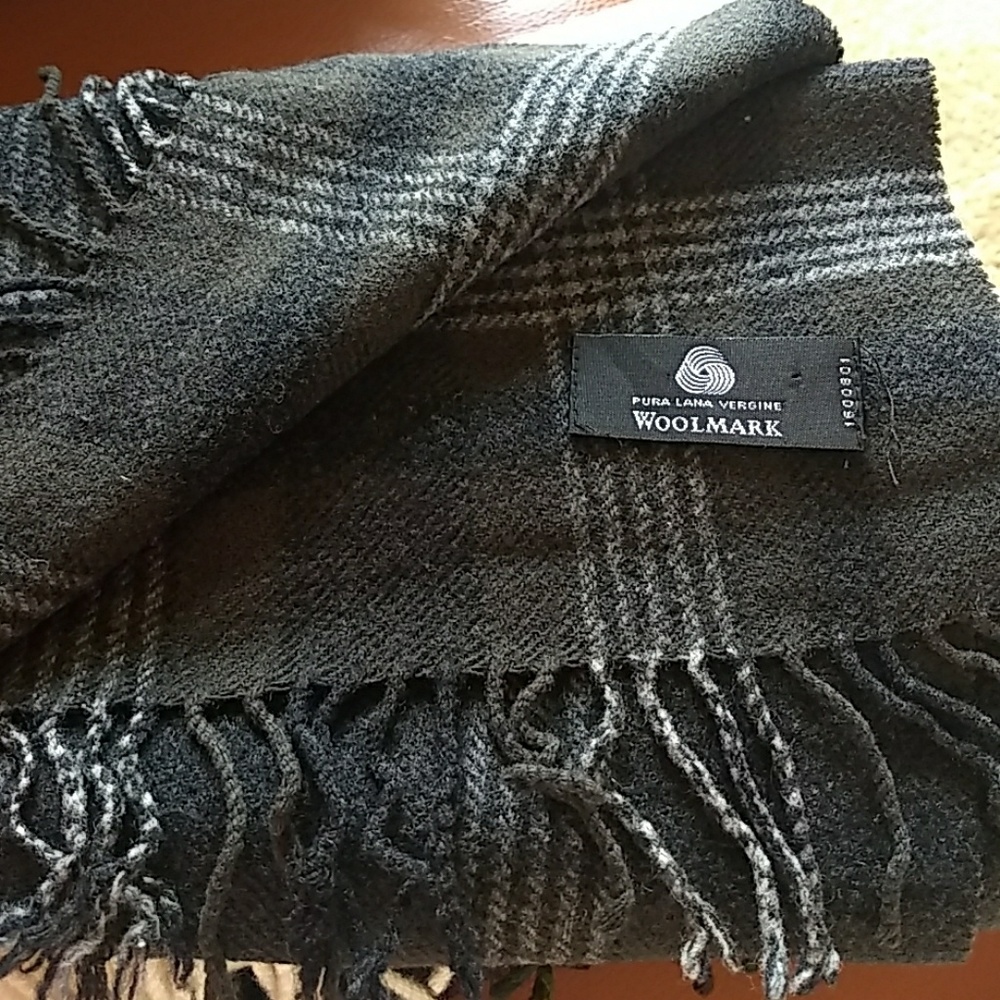 Mens scarf